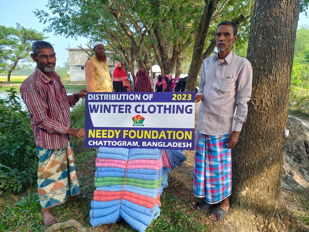 Distribution of winter clothes by Needy Foundation